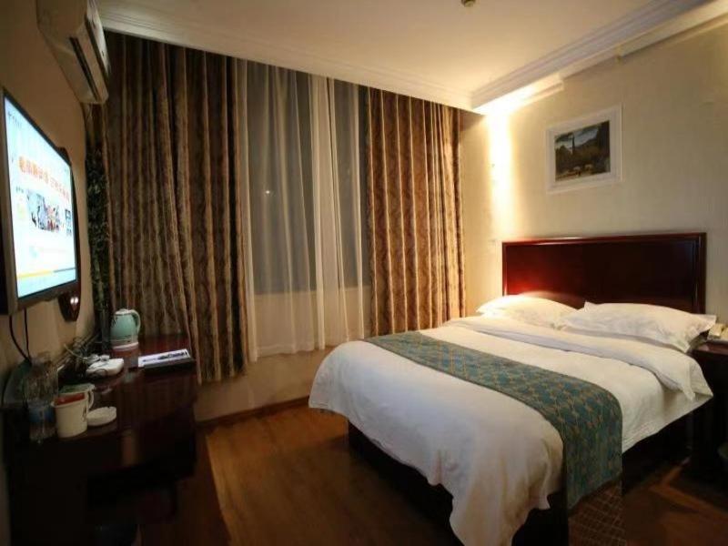 Greentree Inn Jiangsu Wuxi Yangjian Xihu Road Express Hotel Zewnętrze zdjęcie